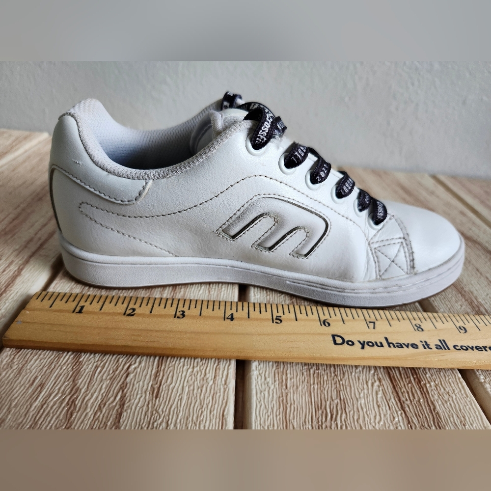 Etnies Callicut Sneakers White Men's 5.5 / Women's 7 Great Condition